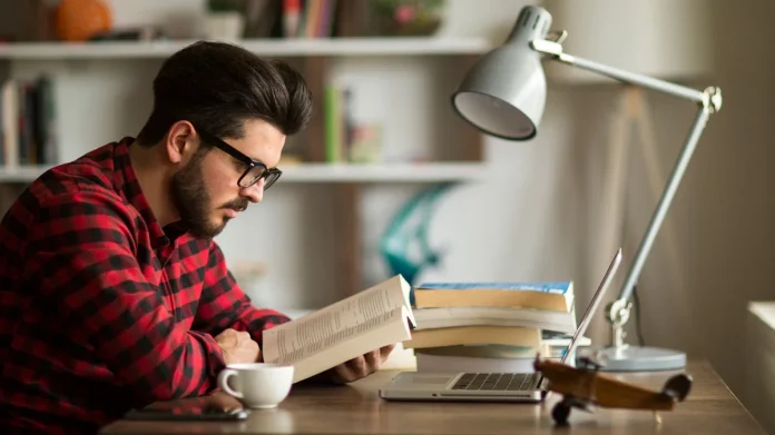 Improving Reader Engagement Through Storytelling Techniques